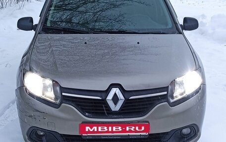 Renault Logan II, 2015 год, 550 000 рублей, 17 фотография