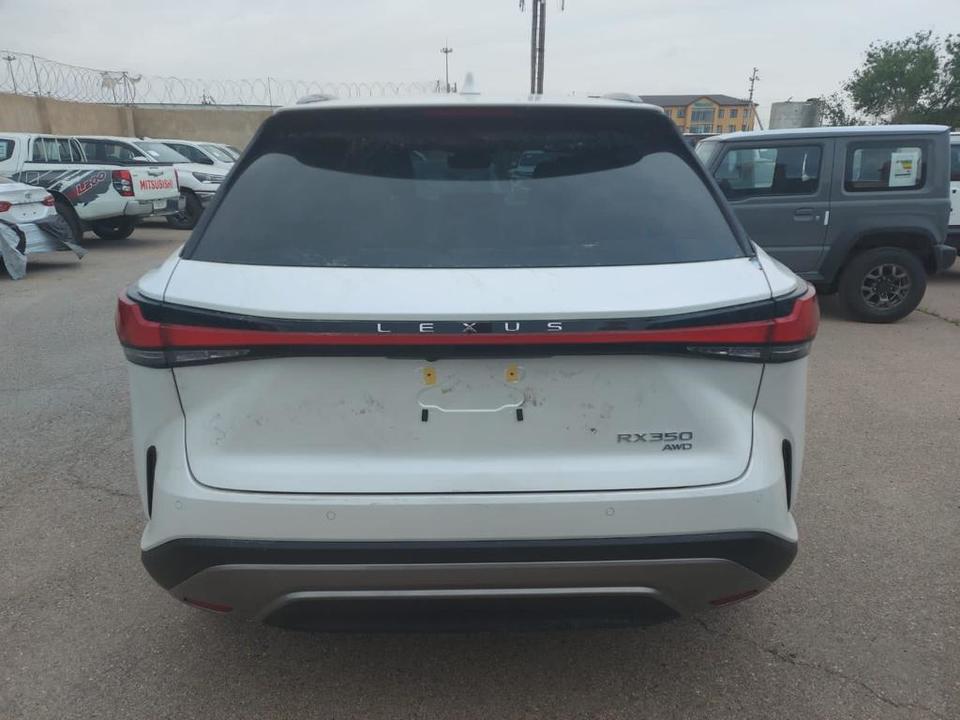 Lexus RX IV рестайлинг, 2026 год, 12 500 000 рублей, 5 фотография