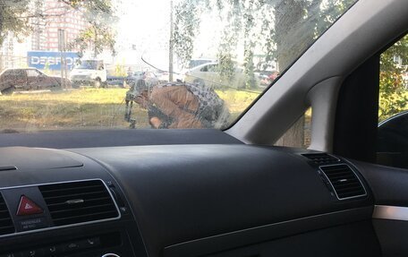 Volkswagen Touran III, 2012 год, 920 000 рублей, 13 фотография