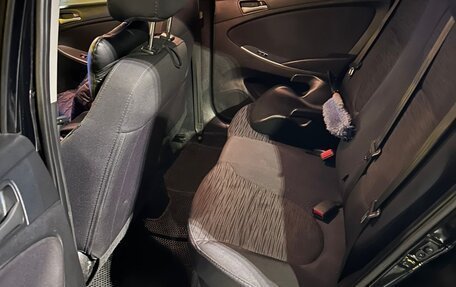 Hyundai Solaris II рестайлинг, 2016 год, 9 000 000 рублей, 9 фотография