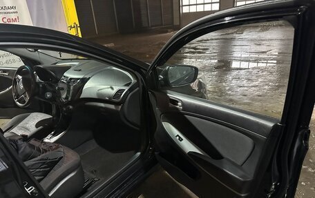 Hyundai Solaris II рестайлинг, 2016 год, 9 000 000 рублей, 16 фотография