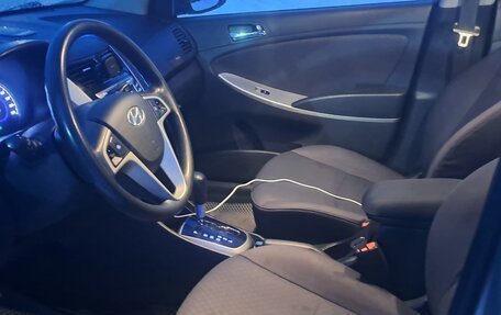 Hyundai Solaris II рестайлинг, 2013 год, 750 000 рублей, 7 фотография