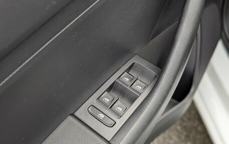 Skoda Rapid I, 2015 год, 820 000 рублей, 14 фотография