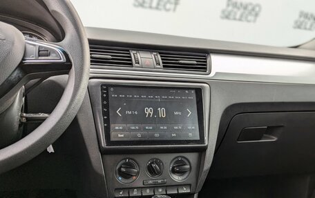 Skoda Rapid I, 2015 год, 820 000 рублей, 13 фотография