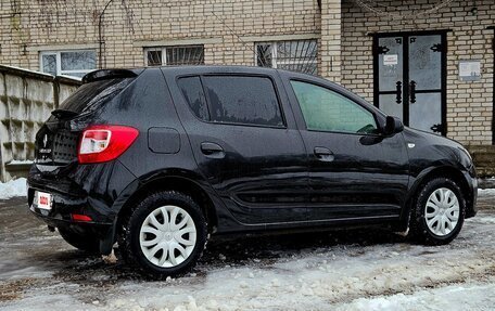 Renault Sandero II рестайлинг, 2017 год, 850 000 рублей, 8 фотография