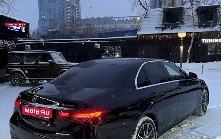 Mercedes-Benz E-Класс, 2021 год, 3 900 000 рублей, 5 фотография