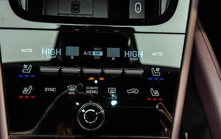 Porsche Cayenne III, 2025 год, 19 290 000 рублей, 9 фотография