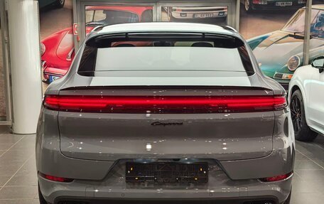 Porsche Cayenne III, 2025 год, 19 290 000 рублей, 3 фотография