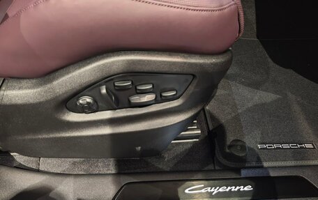 Porsche Cayenne III, 2025 год, 18 990 000 рублей, 7 фотография