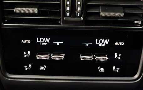 Porsche Cayenne III, 2025 год, 18 990 000 рублей, 8 фотография