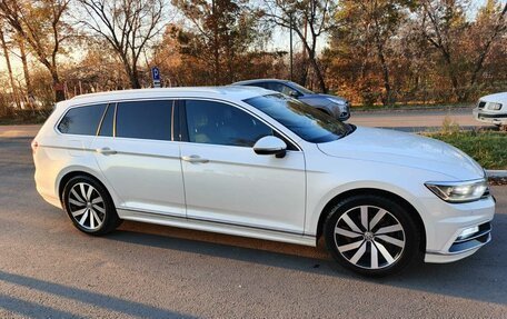 Volkswagen Passat B8 рестайлинг, 2015 год, 1 590 000 рублей, 5 фотография