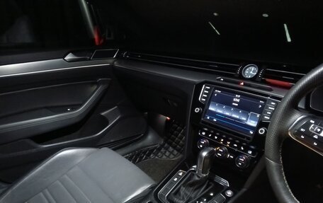 Volkswagen Passat B8 рестайлинг, 2015 год, 1 590 000 рублей, 39 фотография