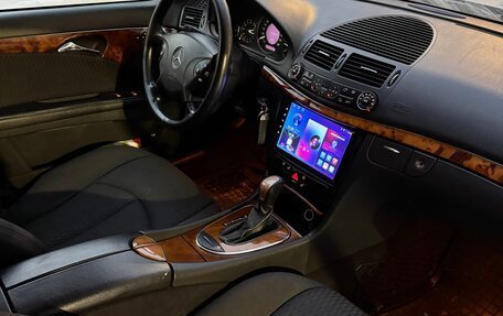 Mercedes-Benz E-Класс, 2002 год, 520 000 рублей, 15 фотография