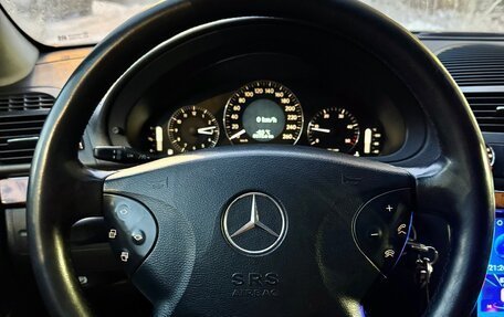 Mercedes-Benz E-Класс, 2002 год, 520 000 рублей, 18 фотография