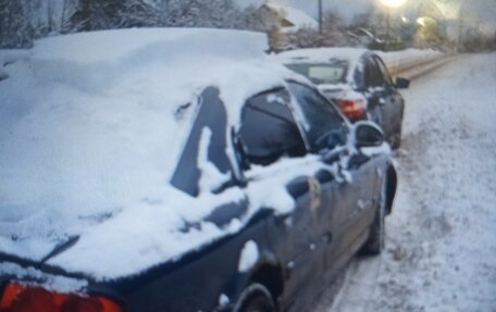 Hyundai Sonata IV рестайлинг, 2004 год, 230 000 рублей, 5 фотография