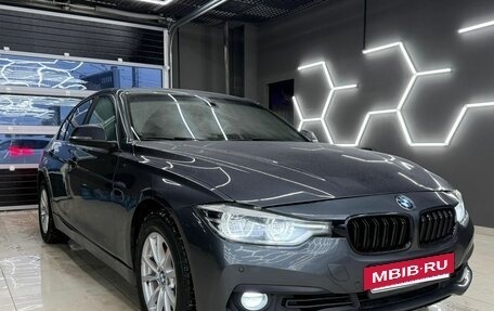 BMW 3 серия, 2018 год, 1 700 000 рублей, 3 фотография