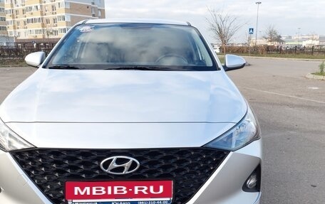 Hyundai Solaris II рестайлинг, 2020 год, 1 450 000 рублей, 3 фотография