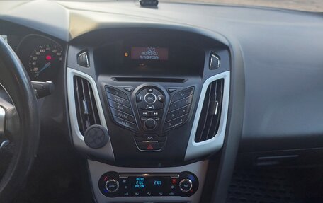 Ford Focus III, 2011 год, 899 000 рублей, 6 фотография