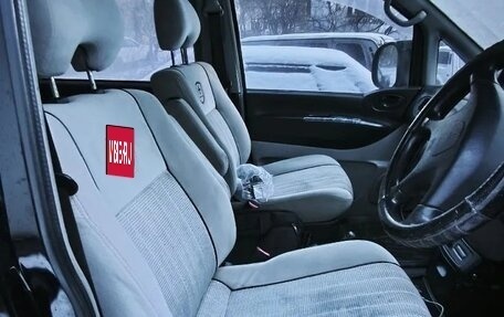 Mitsubishi Delica IV, 2002 год, 1 280 000 рублей, 11 фотография