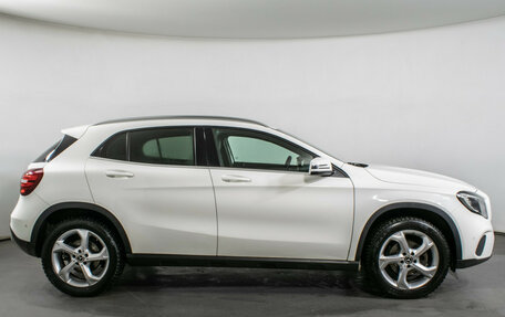 Mercedes-Benz GLA, 2018 год, 2 430 000 рублей, 4 фотография