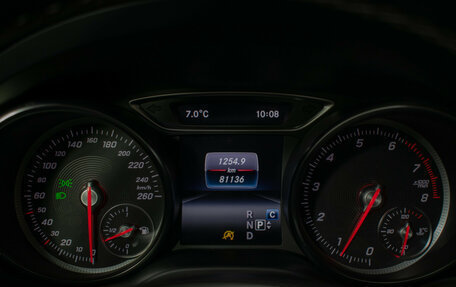 Mercedes-Benz GLA, 2018 год, 2 430 000 рублей, 10 фотография