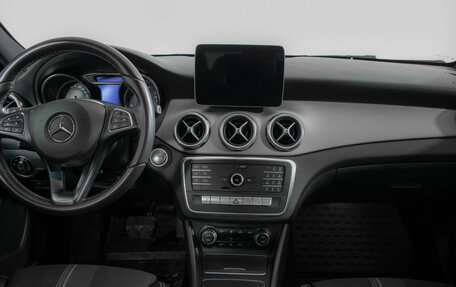 Mercedes-Benz GLA, 2018 год, 2 430 000 рублей, 9 фотография