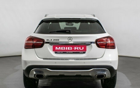 Mercedes-Benz GLA, 2018 год, 2 430 000 рублей, 6 фотография