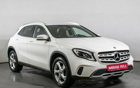 Mercedes-Benz GLA, 2018 год, 2 430 000 рублей, 3 фотография