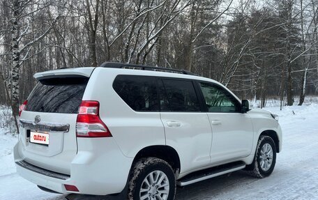 Toyota Land Cruiser Prado 150 рестайлинг 2, 2016 год, 3 930 000 рублей, 6 фотография