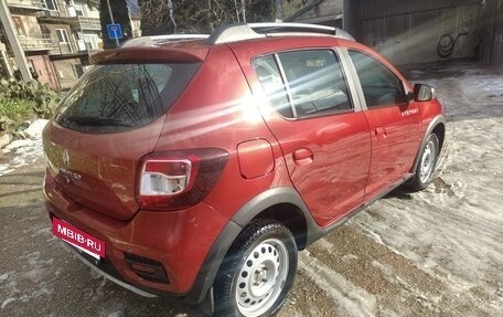 Renault Sandero II рестайлинг, 2016 год, 895 000 рублей, 3 фотография