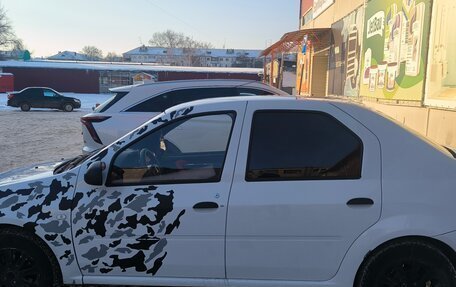 Renault Logan I, 2015 год, 400 000 рублей, 5 фотография