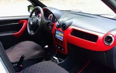 Renault Logan I, 2015 год, 400 000 рублей, 6 фотография