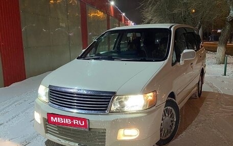 Nissan Bassara, 2001 год, 560 000 рублей, 1 фотография