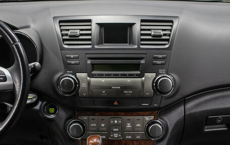 Toyota Highlander III, 2012 год, 1 998 000 рублей, 15 фотография