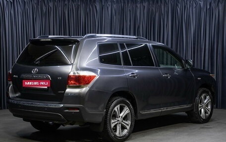 Toyota Highlander III, 2012 год, 1 998 000 рублей, 5 фотография