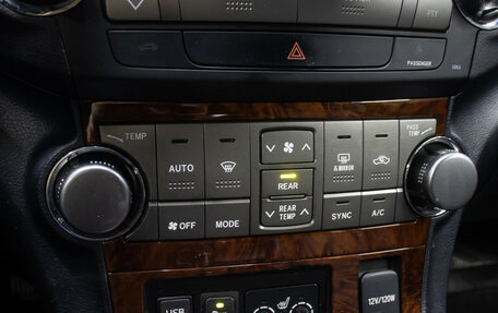 Toyota Highlander III, 2012 год, 1 998 000 рублей, 19 фотография