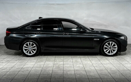 BMW 5 серия, 2015 год, 1 980 000 рублей, 4 фотография