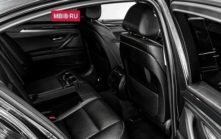 BMW 5 серия, 2015 год, 1 980 000 рублей, 14 фотография