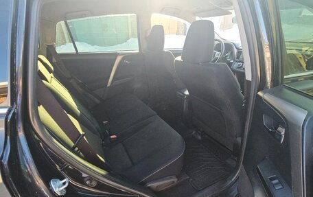 Toyota RAV4, 2016 год, 2 250 000 рублей, 11 фотография