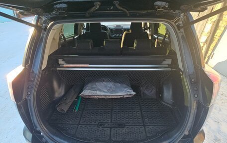 Toyota RAV4, 2016 год, 2 250 000 рублей, 9 фотография