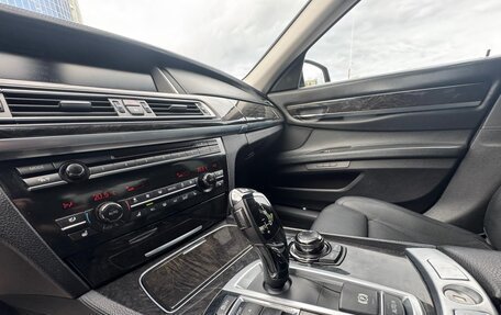 BMW 7 серия, 2013 год, 1 790 000 рублей, 4 фотография