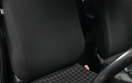 Toyota iQ, 2010 год, 889 000 рублей, 15 фотография