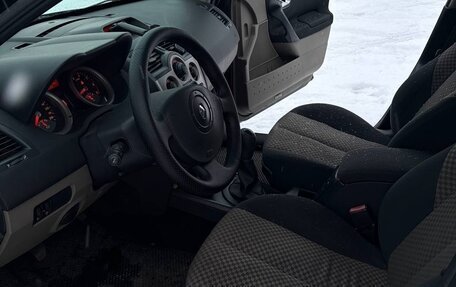 Renault Megane II, 2004 год, 300 000 рублей, 8 фотография