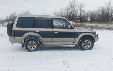Mitsubishi Pajero III рестайлинг, 1995 год, 450 000 рублей, 3 фотография