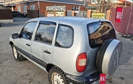 Chevrolet Niva I рестайлинг, 2005 год, 330 000 рублей, 4 фотография