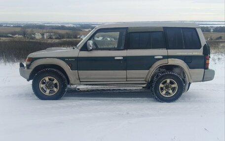 Mitsubishi Pajero III рестайлинг, 1995 год, 450 000 рублей, 5 фотография