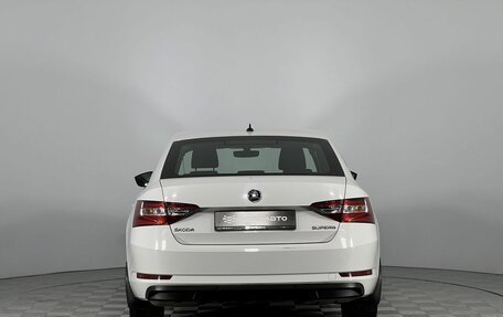 Skoda Superb III рестайлинг, 2019 год, 1 845 000 рублей, 6 фотография