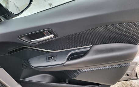 Toyota C-HR I рестайлинг, 2018 год, 2 300 000 рублей, 2 фотография