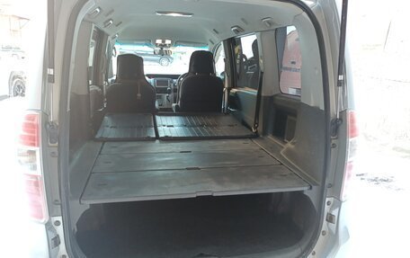 Toyota Noah III, 2009 год, 1 270 000 рублей, 10 фотография