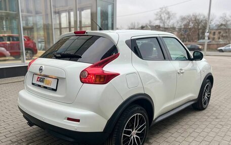 Nissan Juke II, 2013 год, 930 000 рублей, 5 фотография
